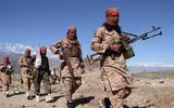[ẢNH] Quân kháng chiến cắt đường tiếp tế, cô lập nhóm tiên phong của Taliban