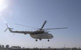 [ẢNH] Trực thăng Nga bị xâm nhập khi làm nhiệm vụ di tản người tại sân bay Kabul