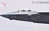 [ẢNH] Tiêm kích J-20 hai chỗ ngồi ra mắt trong khi Su-57 còn ‘nằm trên giấy‘