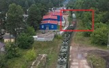 [ẢNH] Vì sao Nga và Belarus bố trí hệ thống tên lửa S-400 sát biên giới Ba Lan?