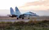 [ẢNH] Su-30SM Nga mang tên lửa Kh-31 uy hiếp tàu chiến NATO gần Tartus