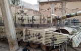 [ẢNH] 'Mái che' trên T-72B3 Nga vô tác dụng trước tên lửa Javelin Ukraine