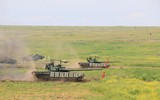 [ẢNH] 'Mái che' trên T-72B3 Nga vô tác dụng trước tên lửa Javelin Ukraine