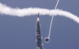 [ẢNH] Tổ hợp tên lửa Iron Dome khó bảo vệ binh sĩ Ukraine trước hỏa lực mạnh