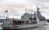 [ẢNH] Soái hạm Ukraine bị vô hiệu hóa trong khi Nga chẳng tốn một viên đạn