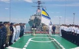 [ẢNH] Soái hạm Ukraine bị vô hiệu hóa trong khi Nga chẳng tốn một viên đạn