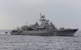 [ẢNH] Soái hạm Ukraine bị vô hiệu hóa trong khi Nga chẳng tốn một viên đạn