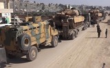 [ẢNH] Phiến quân Syria nghi ngờ Mỹ phối hợp với Nga không kích Idlib