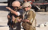 [ẢNH] Hàng ngàn phiến quân đối lập tại Daraa đầu hàng Quân đội Nga - Syria