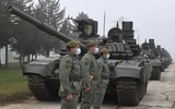 [ẢNH] Serbia điều xe tăng tối tân mới được Nga viện trợ tới biên giới Kosovo