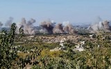 [ẢNH] Pháo binh Syria phối hợp máy bay Nga dồn dập nã đạn vào Idlib 