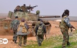 [ẢNH] Phiến quân đối lập bất ngờ đánh úp hậu phương Quân đội Syria tại Hama