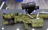 [ẢNH] Quân đội Nga được trang bị tên lửa vác vai có thể bắn hạ cả tiêm kích F-22