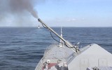 [ẢNH] Khó tin: Chiến hạm Nga bắn rơi tên lửa hành trình bằng... pháo 100 mm
