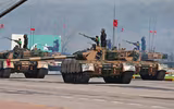 [ẢNH] Pakistan kéo các đơn vị tác chiến đến biên giới Iran để 'giải vây' cho Azerbaijan