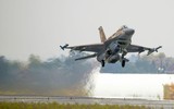 [ẢNH] Tiêm kích Israel suýt bắn hạ máy bay trinh sát Nga khi tấn công Syria?