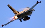 [ẢNH] Tiêm kích Israel suýt bắn hạ máy bay trinh sát Nga khi tấn công Syria?