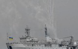 [ẢNH] Tàu hải quân Ukraine hỏng nặng do trúng thủy lôi của... quân nhà?