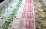 Nga dự trữ ngoại tệ khổng lồ: Lợi thế hay nguy cơ 'bốc hơi'?