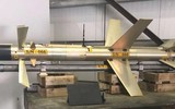 Iran dùng tên lửa siêu đặc biệt ‘tập kích’ cảnh báo căn cứ quân sự Mỹ