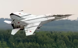 Tiêm kích MiG-25 Liên Xô đã đánh lừa tình báo NATO như thế nào?
