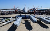 Quân đội Ukraine tấn công Donbass bằng UAV Akinci mạnh vượt trội Bayraktar TB2