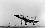 Kinh ngạc tiêm kích cất hạ cánh thẳng đứng Dassault Balzac V tuyệt mật của Pháp