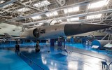Kinh ngạc tiêm kích cất hạ cánh thẳng đứng Dassault Balzac V tuyệt mật của Pháp