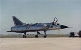 Kinh ngạc tiêm kích cất hạ cánh thẳng đứng Dassault Balzac V tuyệt mật của Pháp