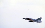 Kinh ngạc tiêm kích cất hạ cánh thẳng đứng Dassault Balzac V tuyệt mật của Pháp