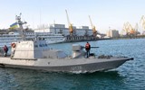 Hạm đội muỗi Ukraine có thể 'nhốt' Hạm đội Biển Đen Nga tại cảng?