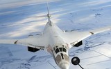Tu-160 Nga thể hiện 'đẳng cấp thế giới' trước máy bay ném bom của Mỹ