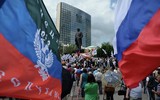 Nga lặp lại kịch bản Gruzia năm 2008 ngay tại Donbass để bảo vệ công dân của mình?