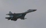 Tiêm kích Su-35 gây thất vọng khi bị J-10 Trung Quốc đánh bại