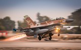Không quân Israel tấn công dữ dội sau khi tên lửa Syria bay vượt biên giới