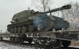 Vũ khí hạng nặng tối tân của Nga bất ngờ lại ồ ạt đổ về biên giới Ukraine