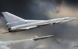 Tu-22M3 của Nga khiến hạm đội NATO hoảng sợ bằng tên lửa Kh-32