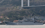 Thổ Nhĩ Kỳ không cho 3 tàu chiến Nga đi qua eo biển Bosphorus