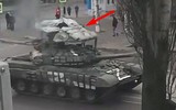Xe tăng Nga phải gia cố đặc biệt sau khi thiệt hại nặng tại Ukraine