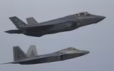 Phi công Mỹ chỉ rõ sự vượt trội của tiêm kích F-35 so với F-22