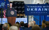 Kinh ngạc trước danh sách đủ các thể loại vũ khí Mỹ ồ ạt chuyển tới Ukraine
