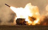 Quân đội Nga lần đầu tiên đánh bại cuộc tấn công bằng pháo phản lực HIMARS