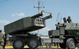 Quân đội Ukraine nhận lượng vũ khí viện trợ cực lớn, sẵn sàng tổng phản công?