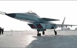 Tiêm kích MiG-144 - Câu trả lời thất bại của Nga trước F-22 Mỹ