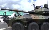 Lính dù Ukraine bất ngờ tung xe tăng bánh lốp Centauro vào trận chiến