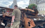 Xe tăng Nga liên tục gục ngã tại miền Đông Ukraine