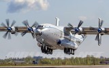 Vận tải cơ An-22 Antey 'quý hiếm' của Nga đưa hàng hóa bí mật tới Belarus