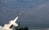 Ukraine sắp bắn hết... hàng chục ngàn tên lửa GMLRS trong kho dự trữ của Mỹ?