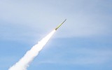 Ukraine sắp bắn hết... hàng chục ngàn tên lửa GMLRS trong kho dự trữ của Mỹ?