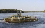 Nga cải tiến mạnh mẽ xuồng cao tốc Raptor dựa trên 'kinh nghiệm chiến trường Ukraine'